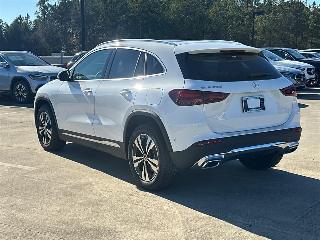 new 2025 Mercedes-Benz GLA 250 car, priced at $49,700