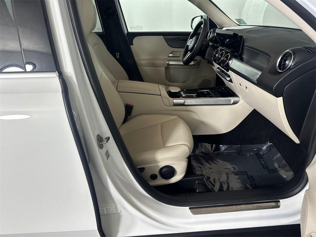 used 2022 Mercedes-Benz GLB 250 car, priced at $34,849