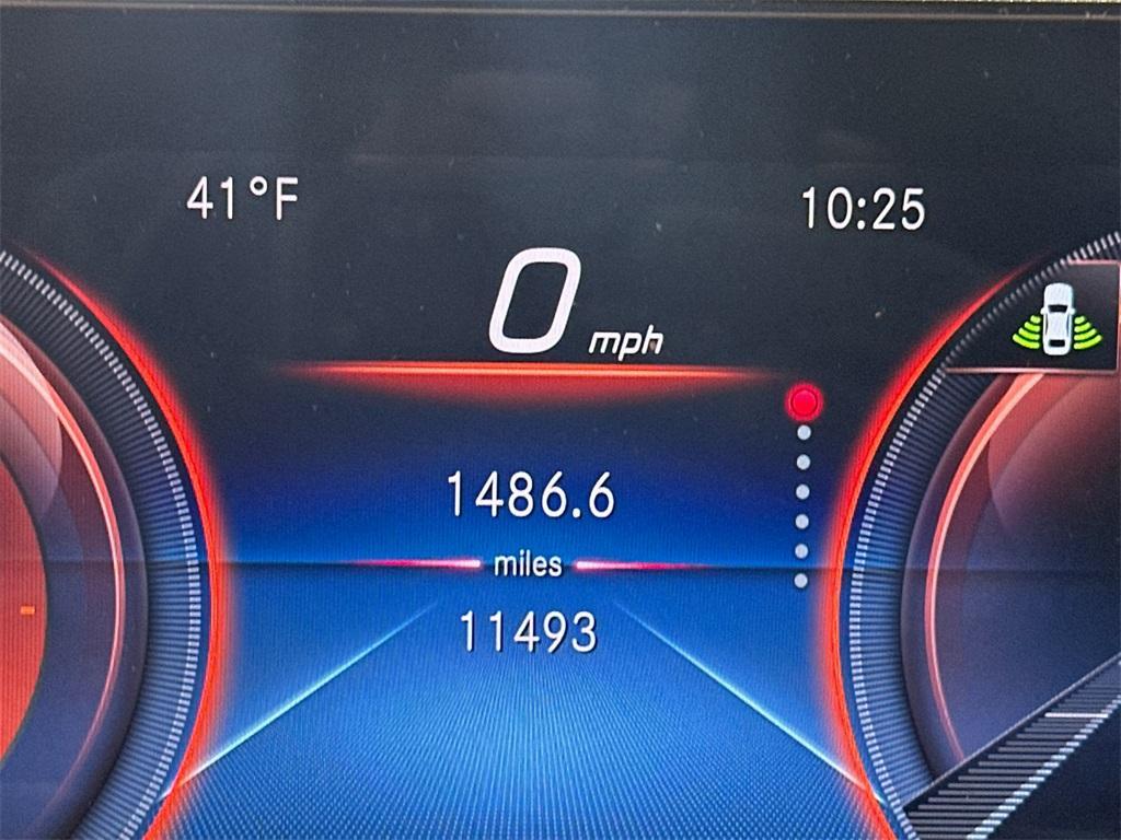 used 2022 Mercedes-Benz GLB 250 car, priced at $34,849