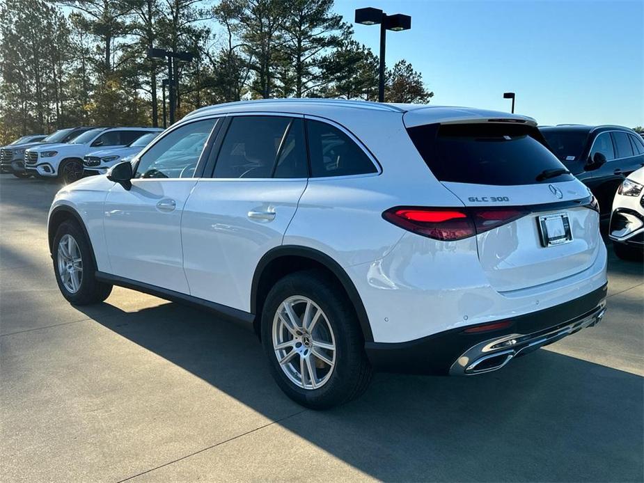 new 2025 Mercedes-Benz GLC 300 car, priced at $54,250