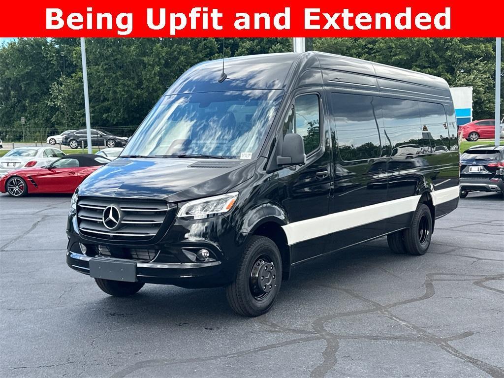 new 2025 Mercedes-Benz Sprinter 3500 car, priced at $150,907
