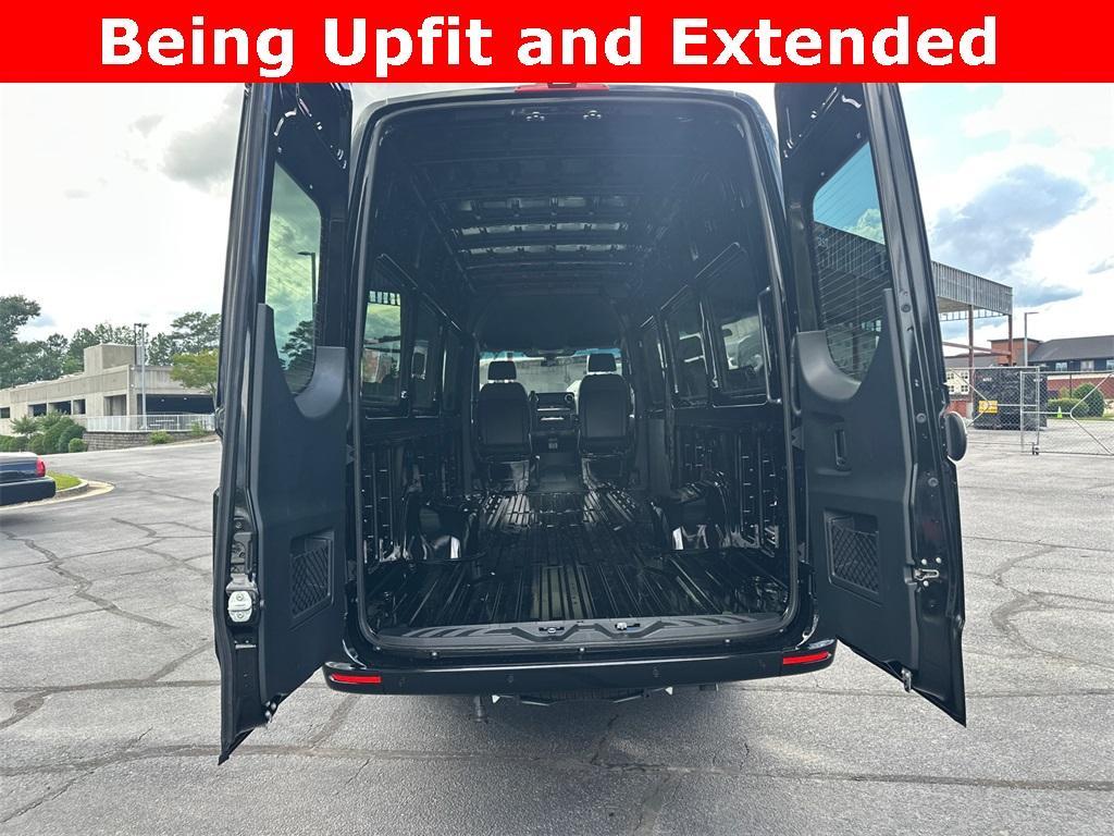 new 2025 Mercedes-Benz Sprinter 3500 car, priced at $150,907