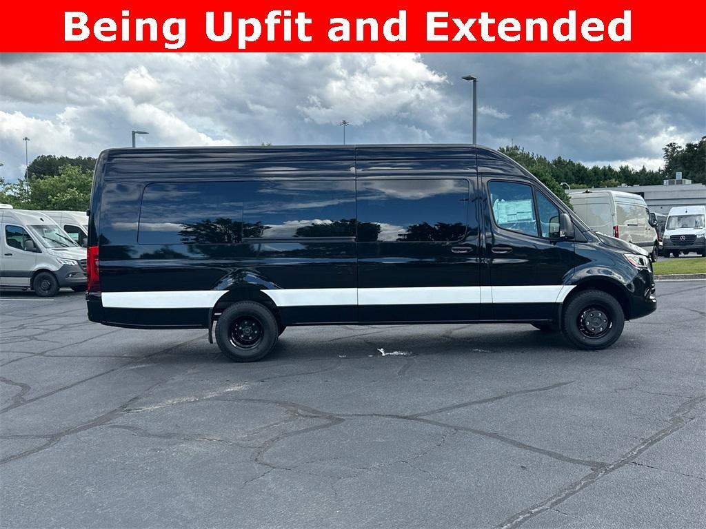 new 2025 Mercedes-Benz Sprinter 3500 car, priced at $150,907