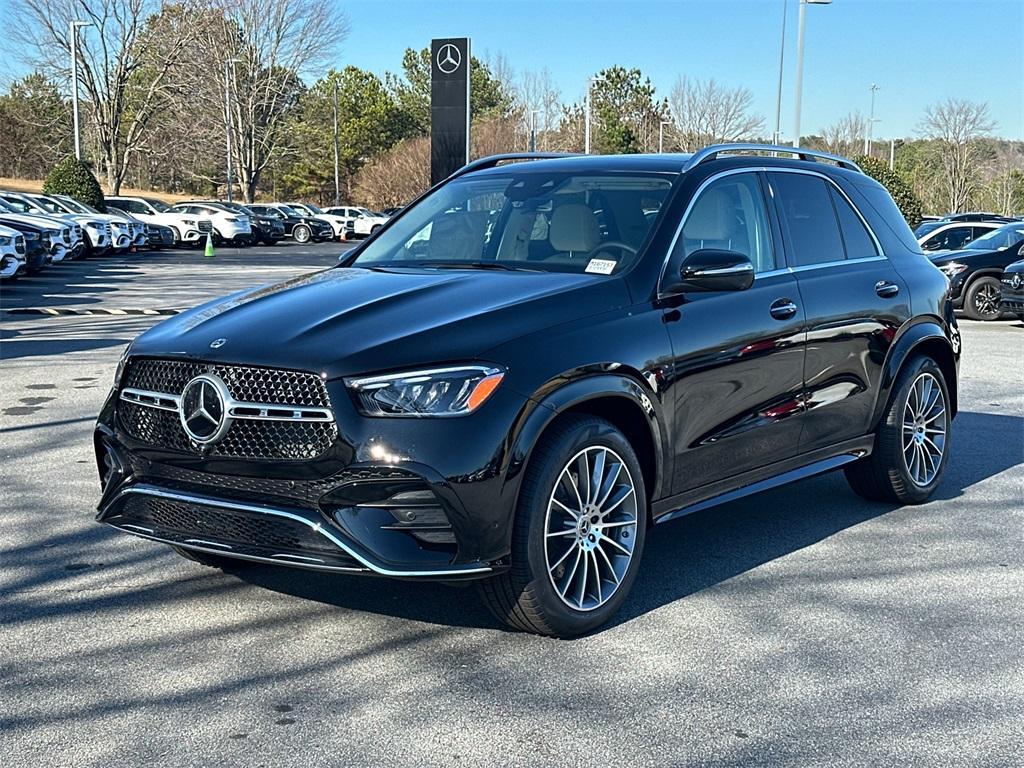 new 2025 Mercedes-Benz GLE 450 car, priced at $84,045