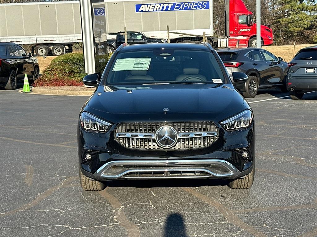 new 2025 Mercedes-Benz GLA 250 car, priced at $42,250