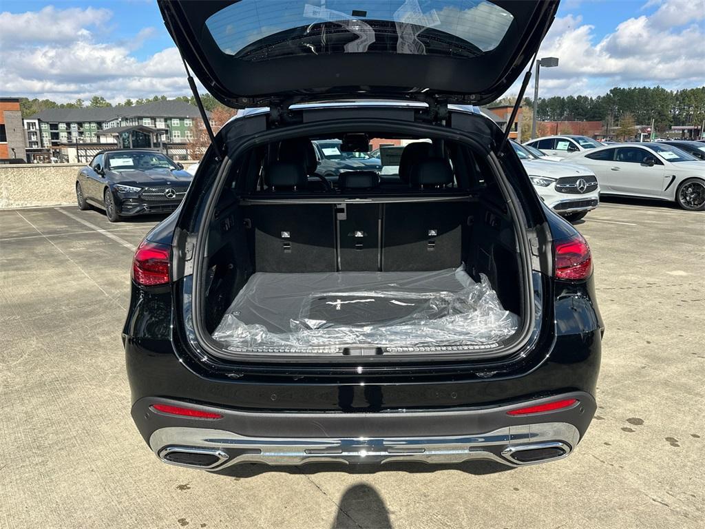 new 2026 Mercedes-Benz GLC 300 car, priced at $56,685