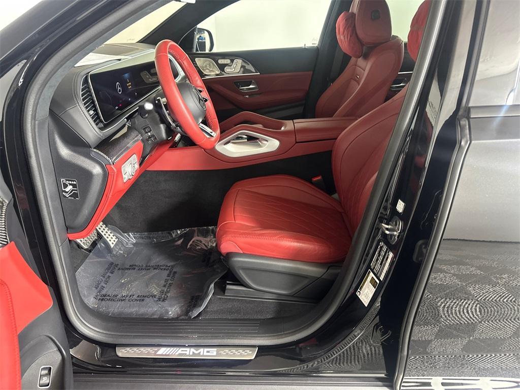 used 2025 Mercedes-Benz AMG GLE 63 car, priced at $131,856