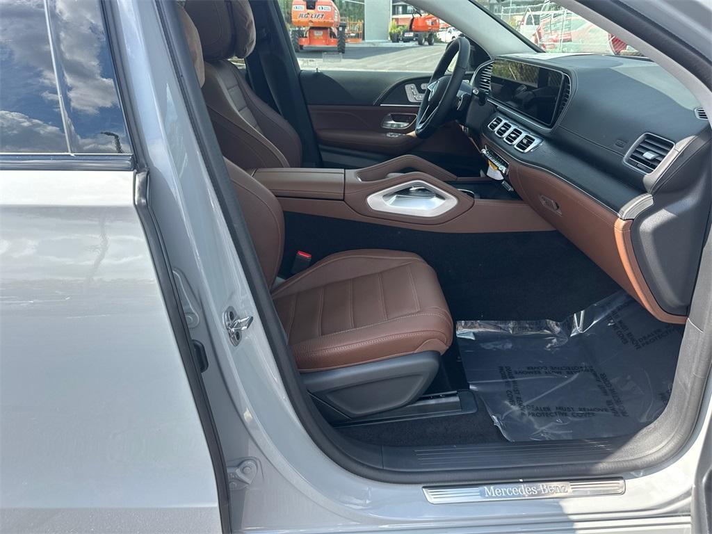 new 2026 Mercedes-Benz GLE 450 car, priced at $91,235