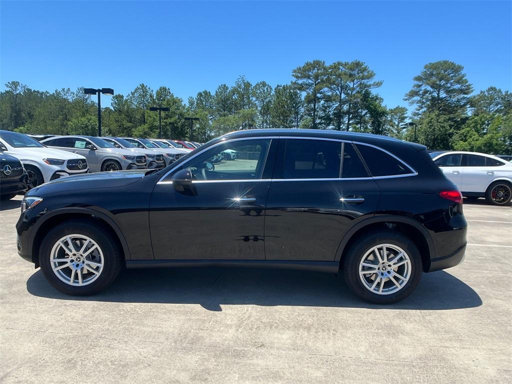 new 2025 Mercedes-Benz GLC 300 car, priced at $52,385