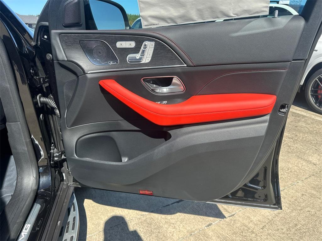 new 2026 Mercedes-Benz AMG GLE 53 car, priced at $101,080