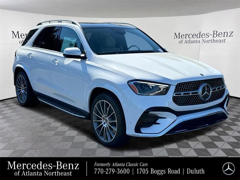 new 2025 Mercedes-Benz GLE 580 car, priced at $98,425