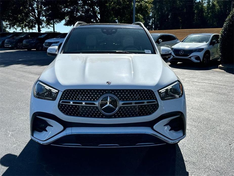 new 2025 Mercedes-Benz GLE 580 car, priced at $98,425