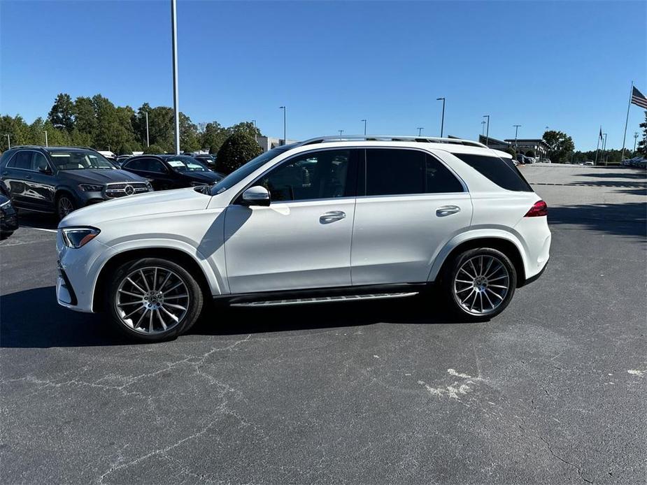 new 2025 Mercedes-Benz GLE 580 car, priced at $98,425