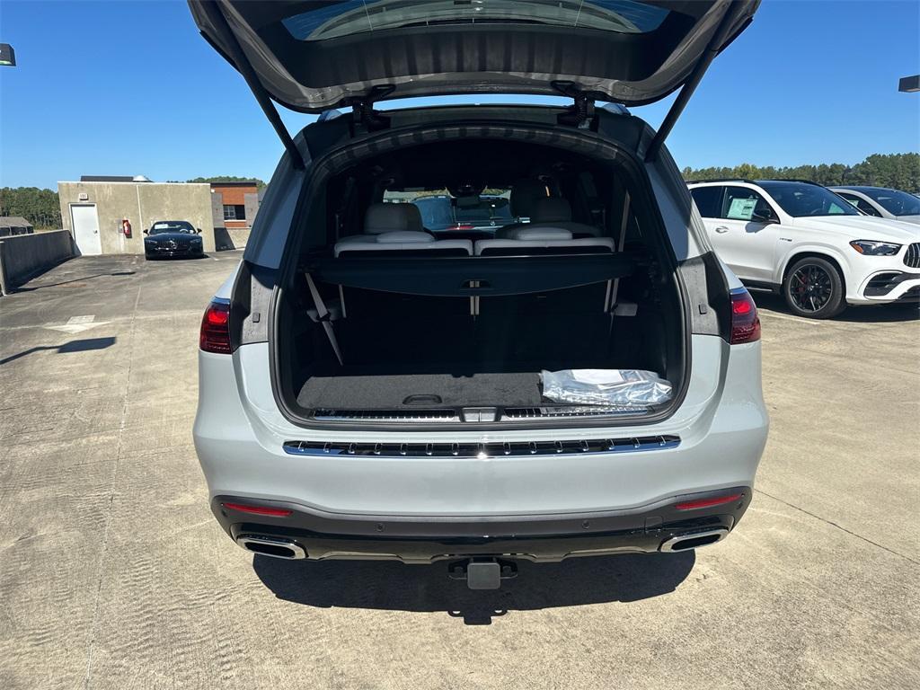 new 2026 Mercedes-Benz GLS 450 car, priced at $105,200