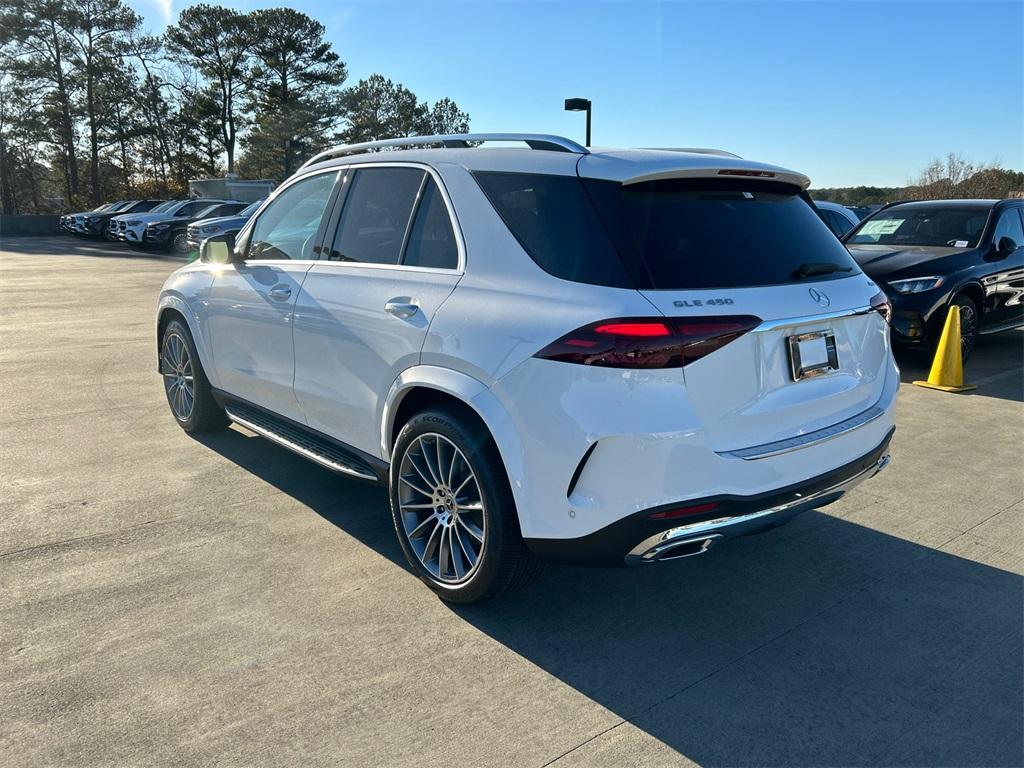 new 2025 Mercedes-Benz GLE 450 car, priced at $82,675