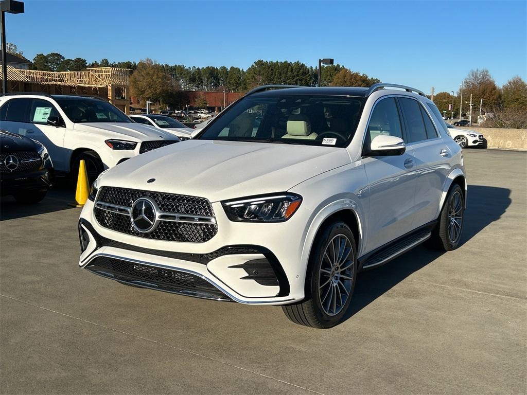 new 2025 Mercedes-Benz GLE 450 car, priced at $82,675