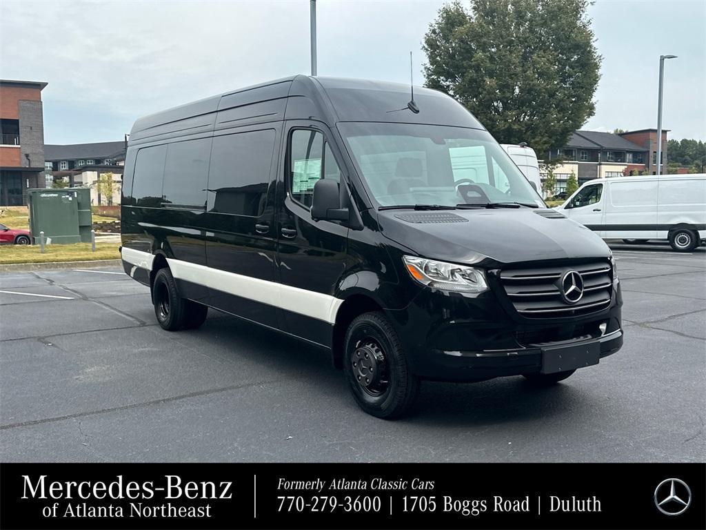 new 2025 Mercedes-Benz Sprinter 3500 car, priced at $82,281