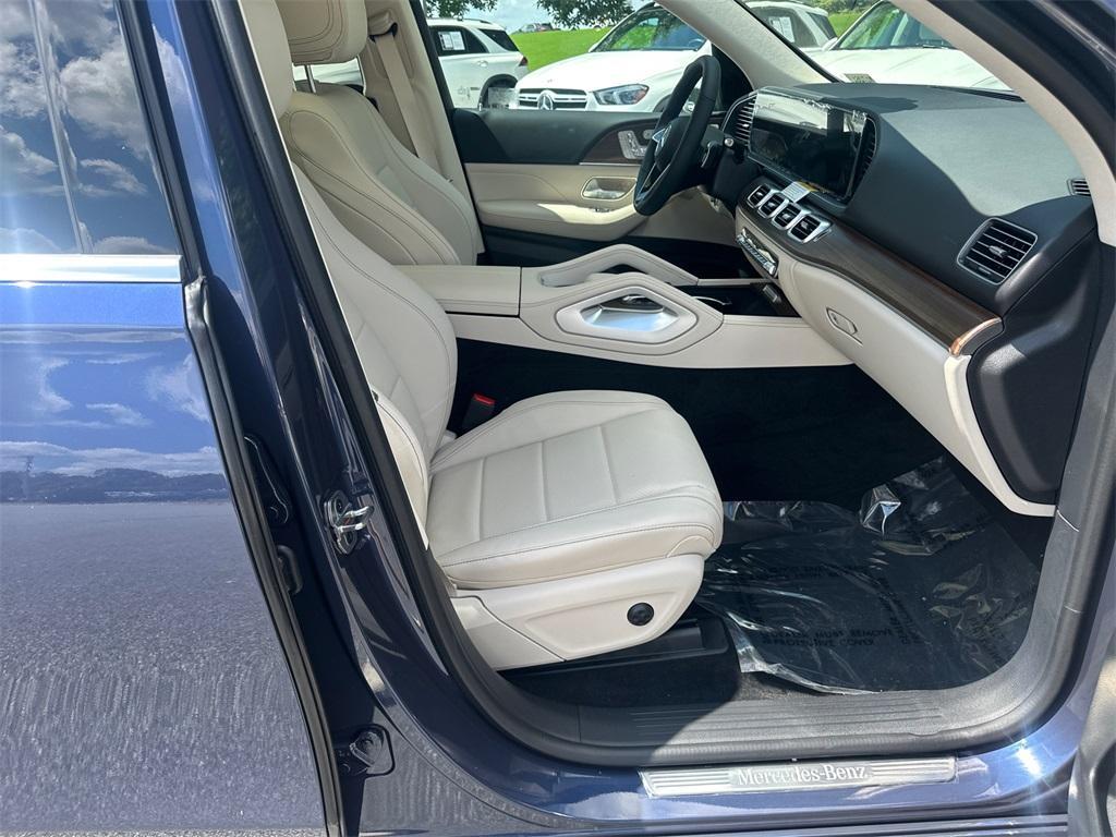 new 2025 Mercedes-Benz GLE 350 car, priced at $76,805