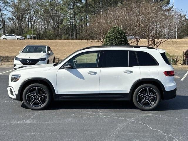 new 2024 Mercedes-Benz GLB 250 car, priced at $54,625