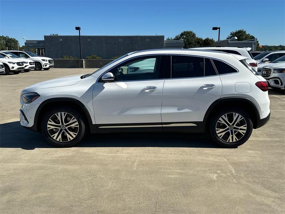 new 2025 Mercedes-Benz GLA 250 car, priced at $45,845