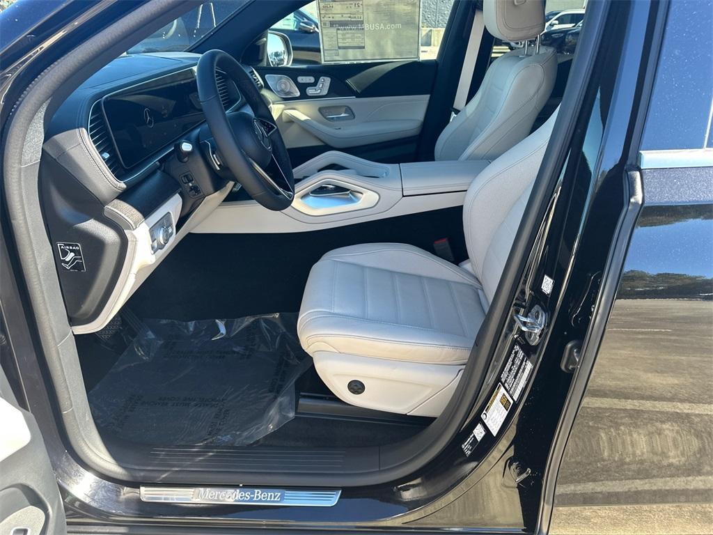 new 2026 Mercedes-Benz GLE 450 car, priced at $87,600