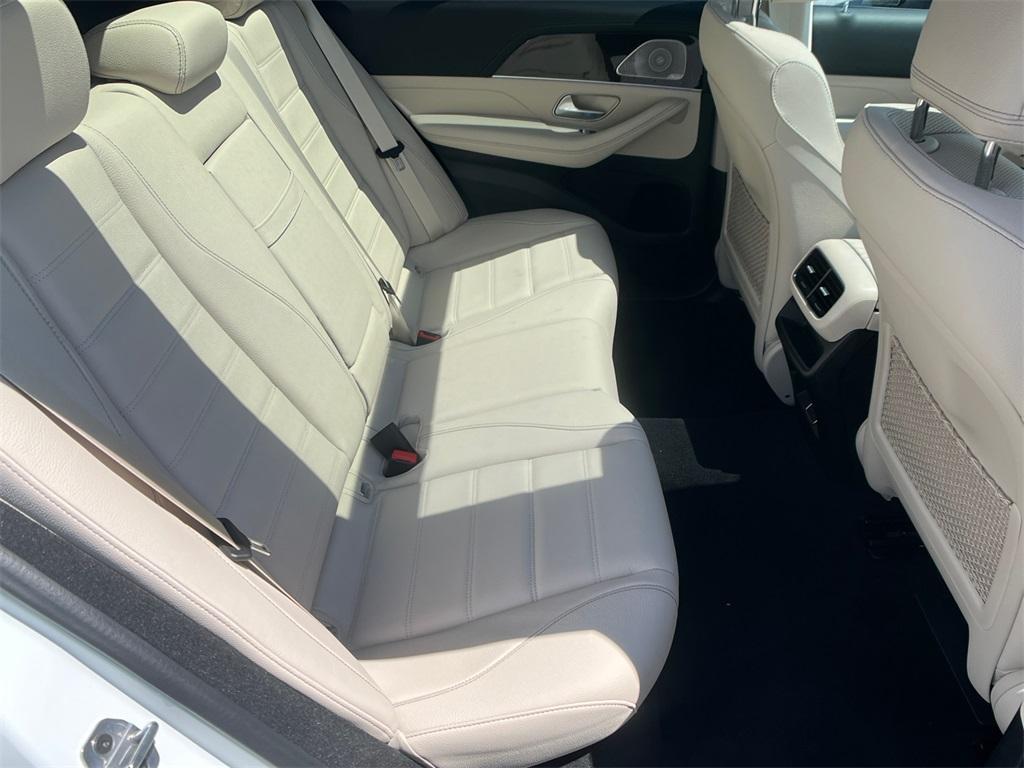 new 2025 Mercedes-Benz GLE 450e car, priced at $88,985