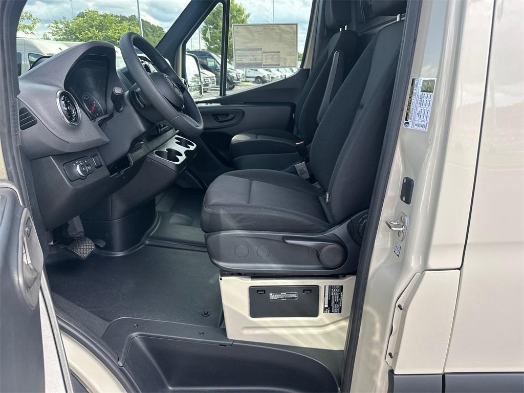 new 2025 Mercedes-Benz Sprinter 2500 car, priced at $66,771