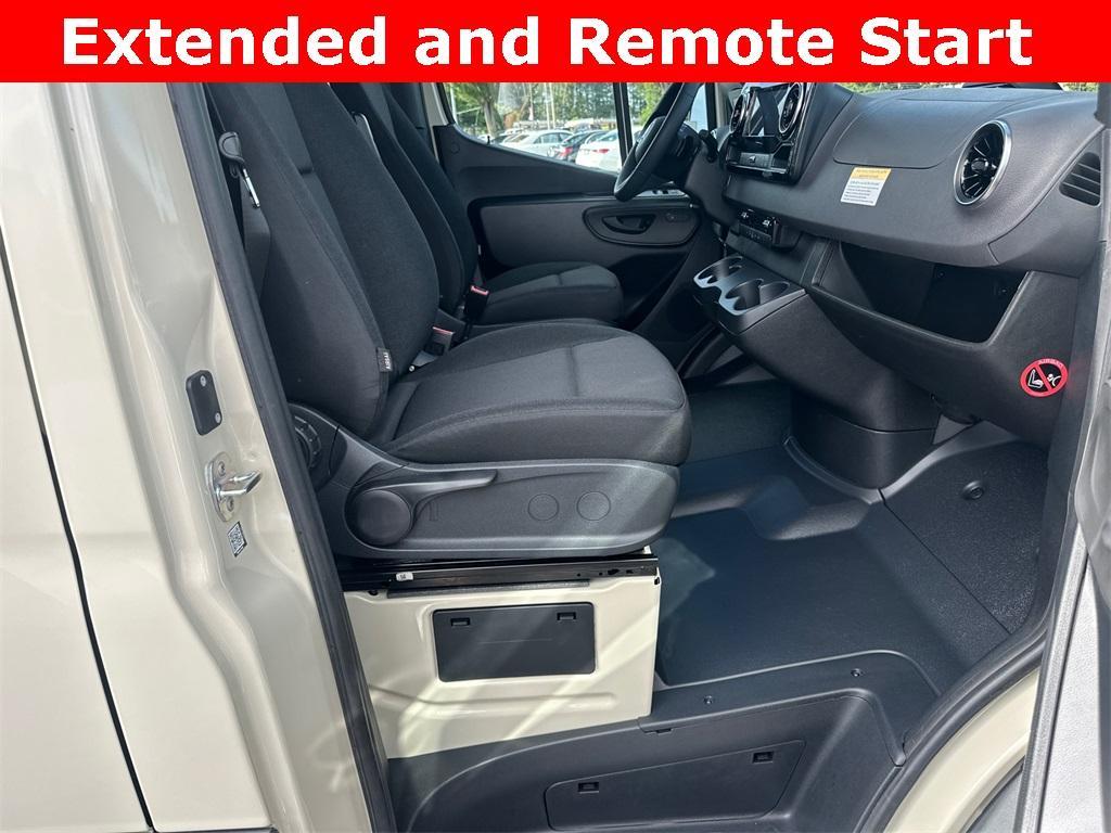 new 2025 Mercedes-Benz Sprinter 2500 car, priced at $66,771
