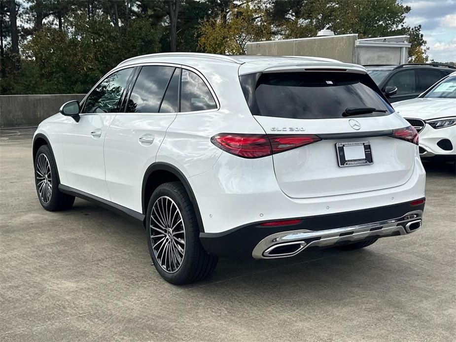 new 2025 Mercedes-Benz GLC 300 car, priced at $54,885