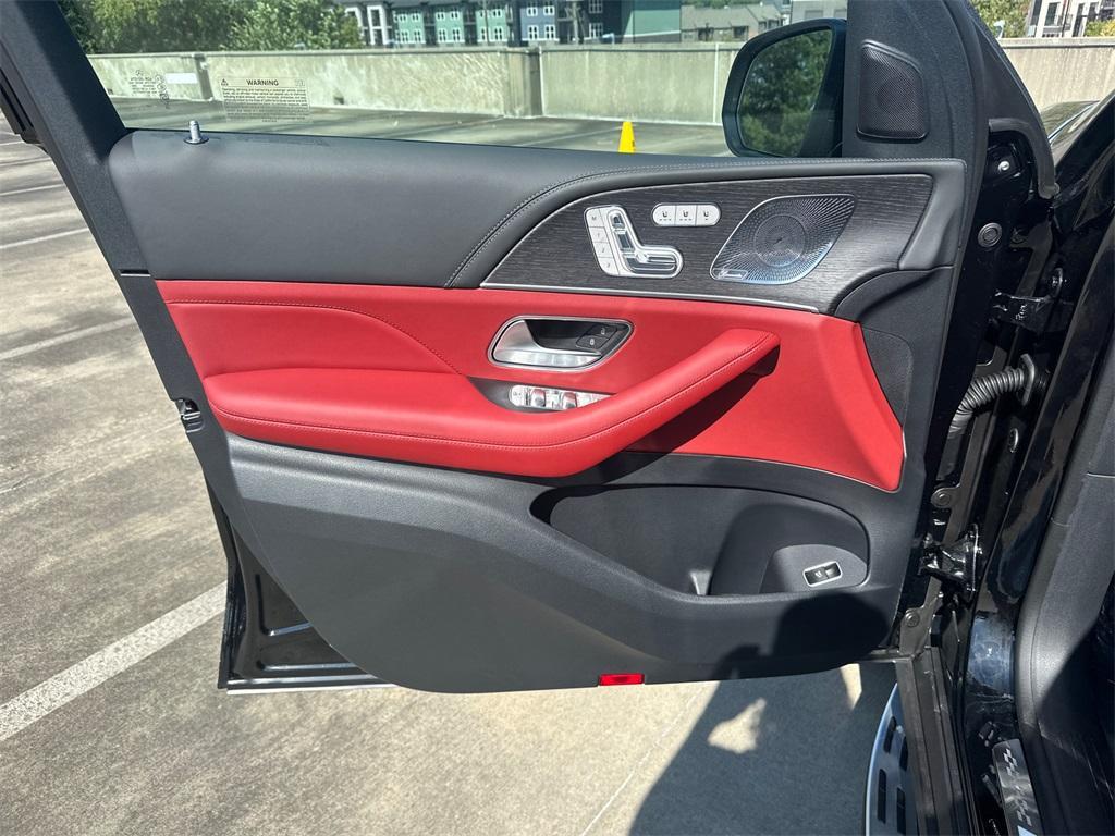 new 2026 Mercedes-Benz AMG GLS 63 car, priced at $172,085