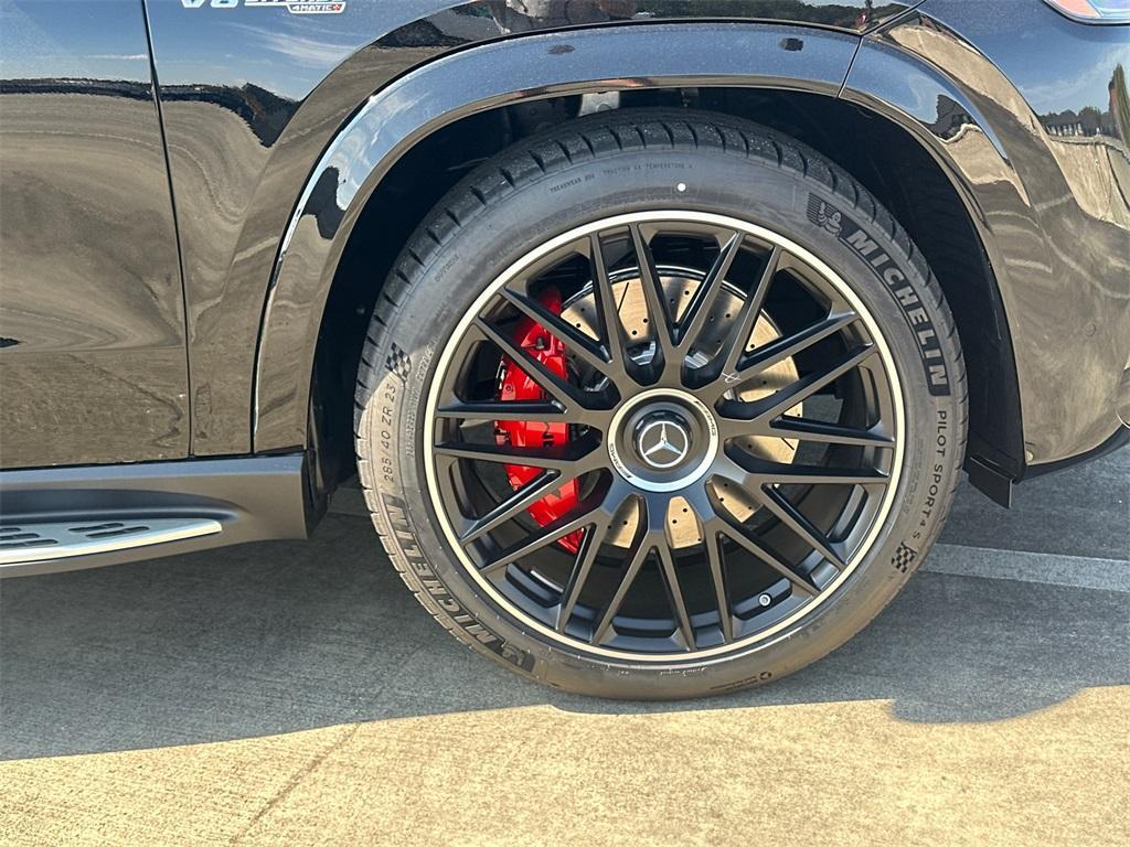 new 2026 Mercedes-Benz AMG GLS 63 car, priced at $172,085