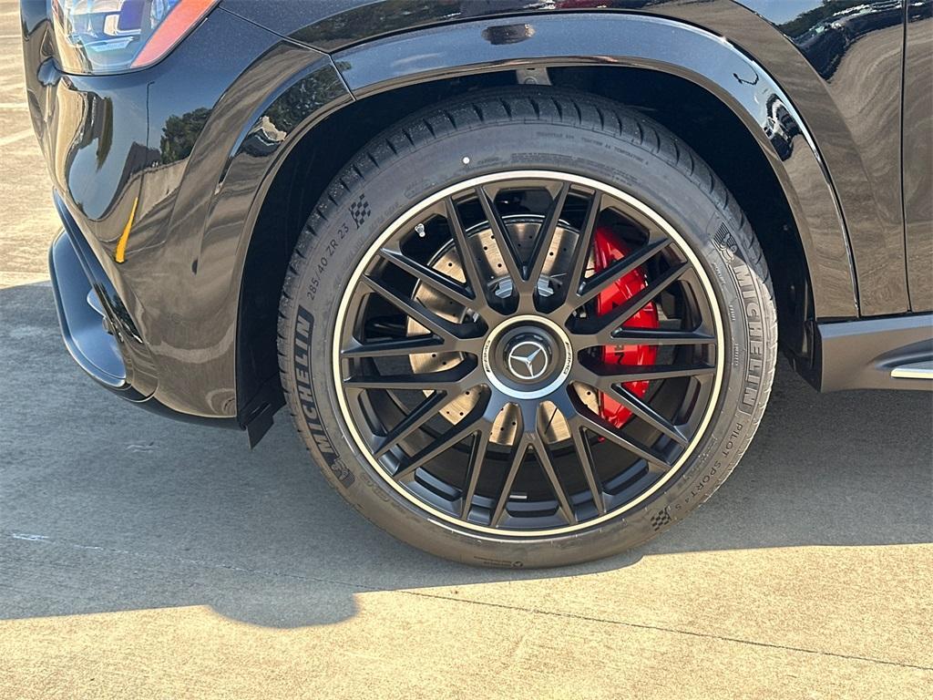 new 2026 Mercedes-Benz AMG GLS 63 car, priced at $172,085