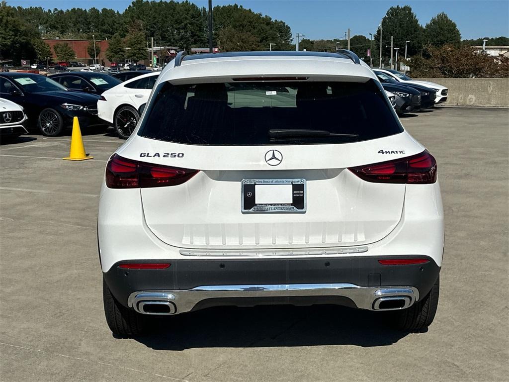 new 2025 Mercedes-Benz GLA 250 car, priced at $47,650