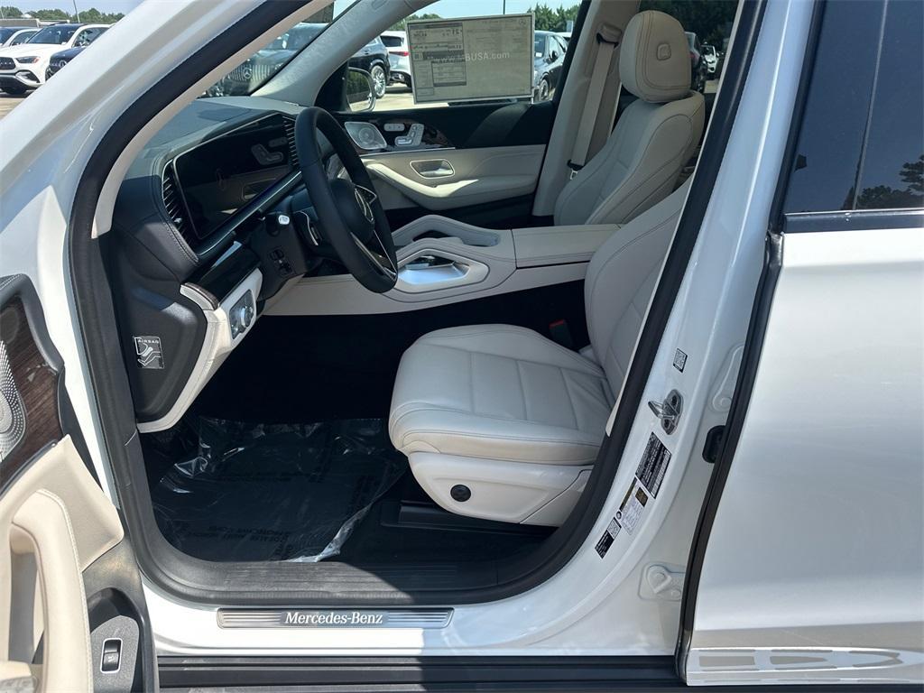 new 2026 Mercedes-Benz GLE 450 car, priced at $79,820