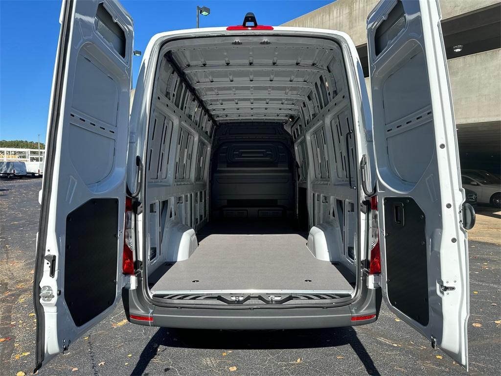 new 2025 Mercedes-Benz Sprinter 2500 car, priced at $64,068