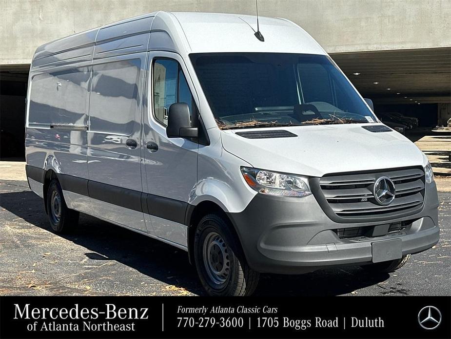 new 2025 Mercedes-Benz Sprinter 2500 car, priced at $64,068