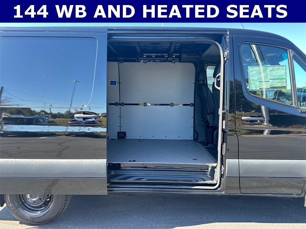 new 2025 Mercedes-Benz Sprinter 2500 car, priced at $66,152