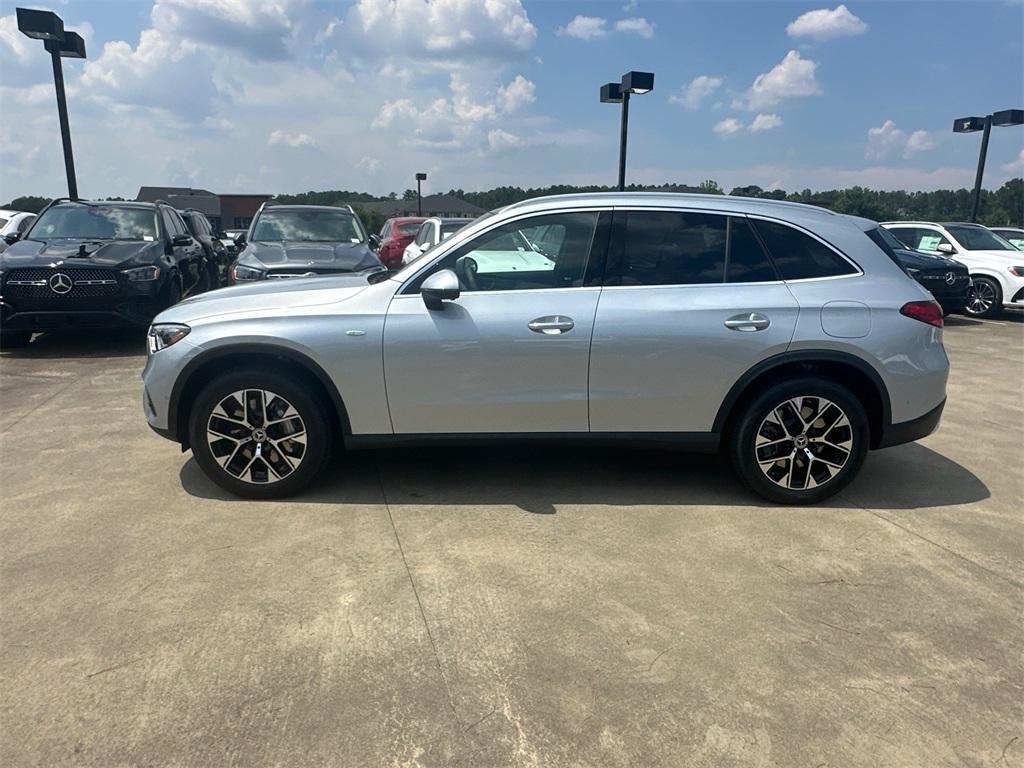 new 2025 Mercedes-Benz GLC 350e car, priced at $69,230