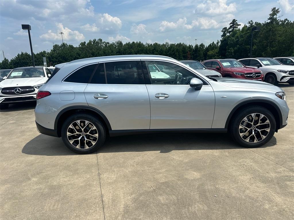 new 2025 Mercedes-Benz GLC 350e car, priced at $69,230