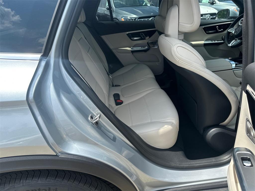 new 2025 Mercedes-Benz GLC 350e car, priced at $69,230