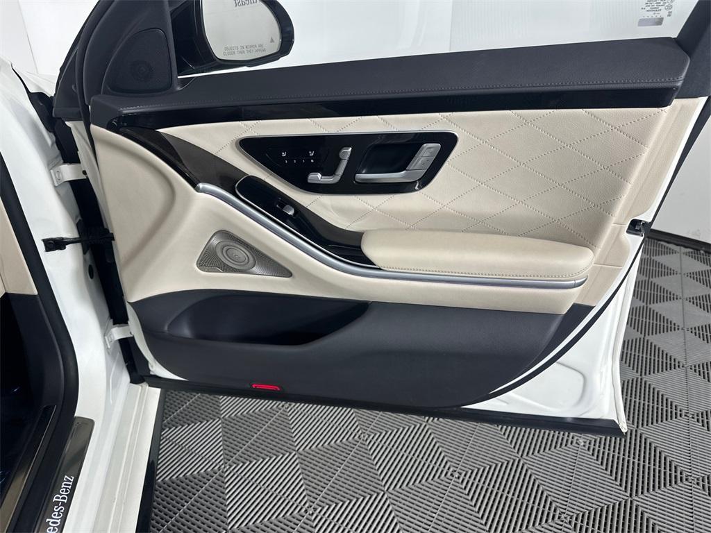 used 2022 Mercedes-Benz S-Class car, priced at $62,997