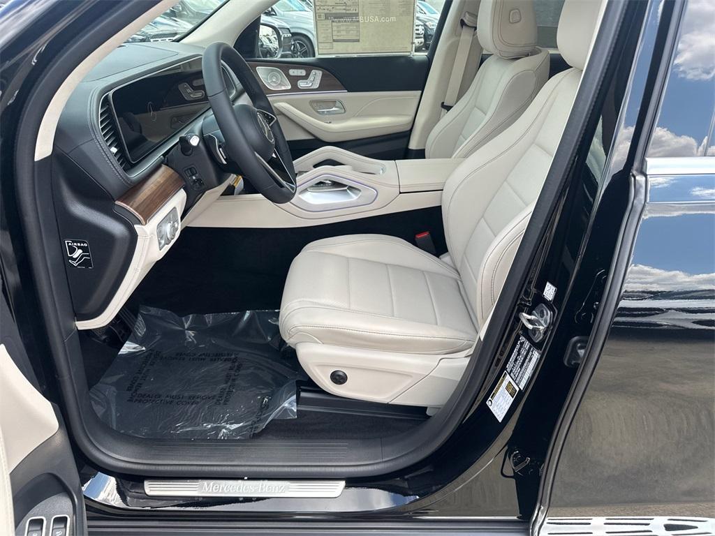 new 2025 Mercedes-Benz GLE 450e car, priced at $85,375