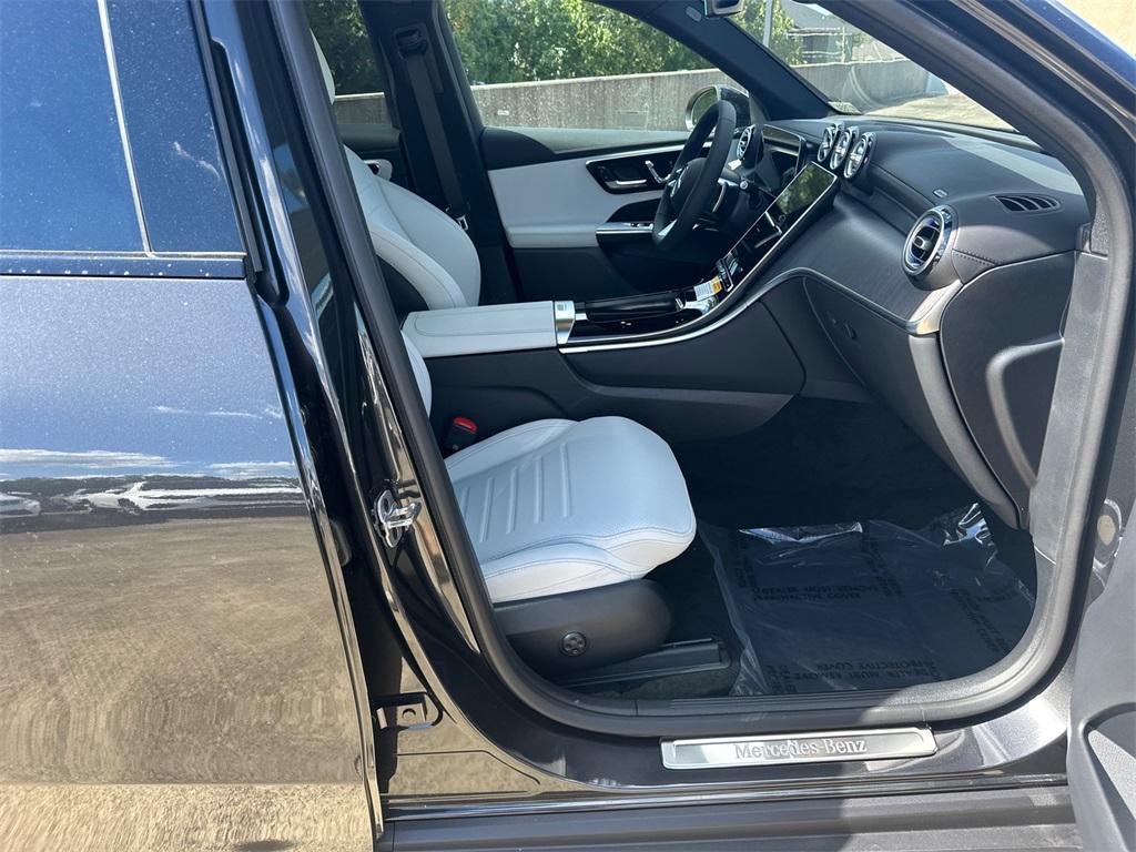 new 2026 Mercedes-Benz GLC 300 car, priced at $64,120
