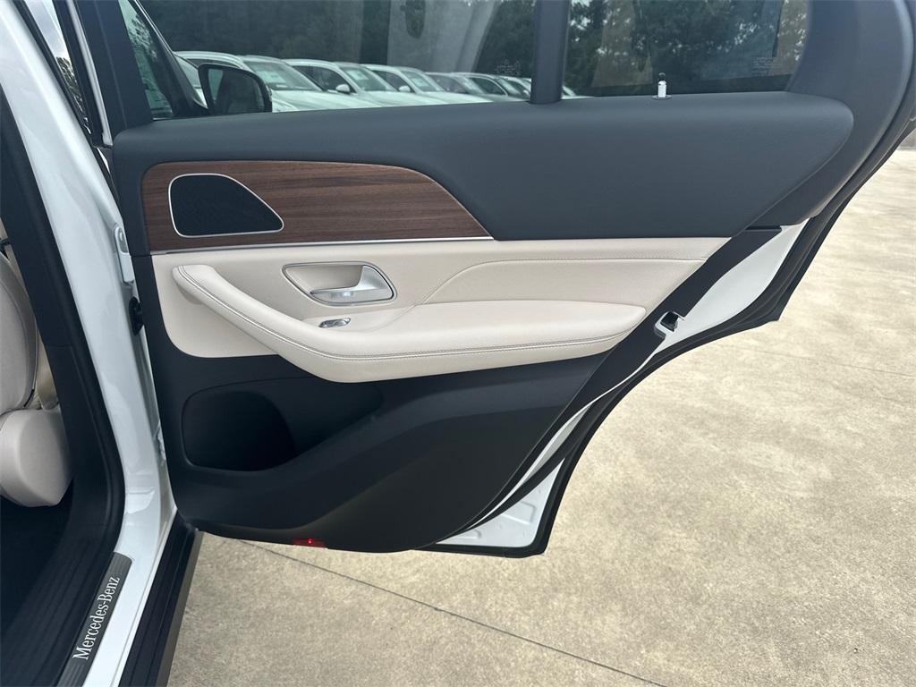 new 2026 Mercedes-Benz GLE 350 car, priced at $69,215