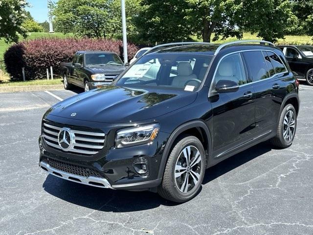 new 2024 Mercedes-Benz GLB 250 car, priced at $51,390