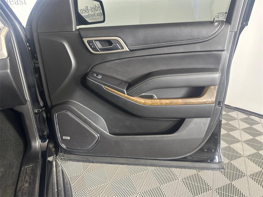 used 2018 GMC Yukon car, priced at $27,993