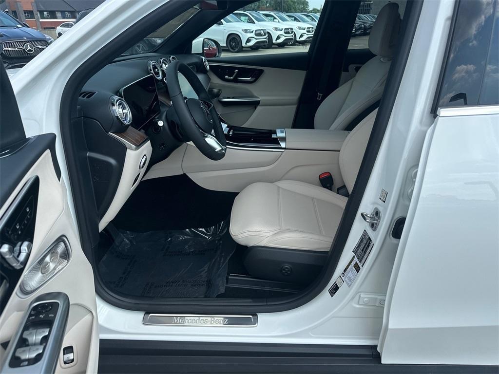 new 2026 Mercedes-Benz GLC 300 car, priced at $56,555