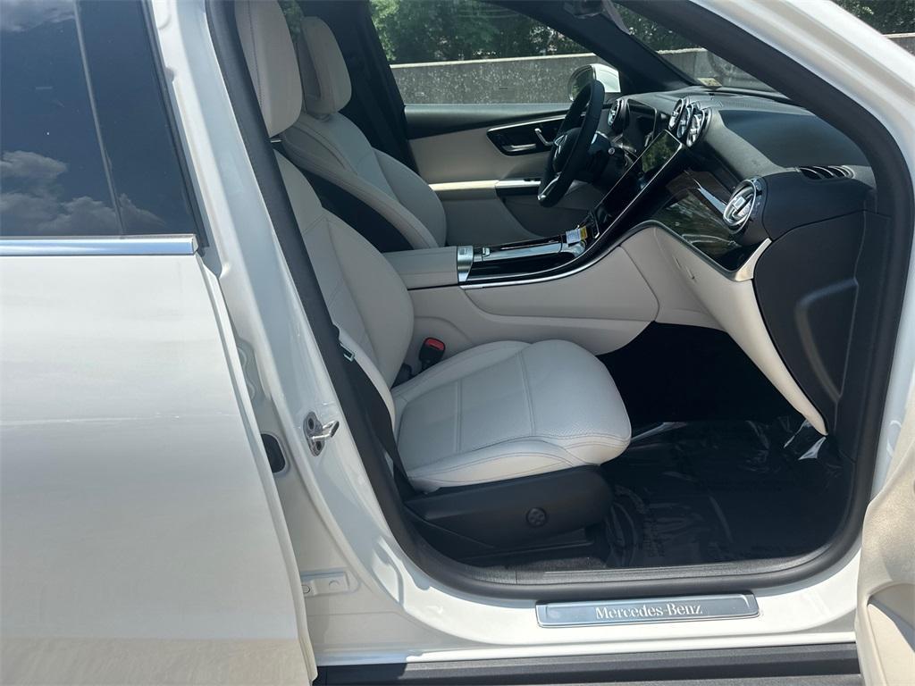 new 2025 Mercedes-Benz GLC 350e car, priced at $68,480