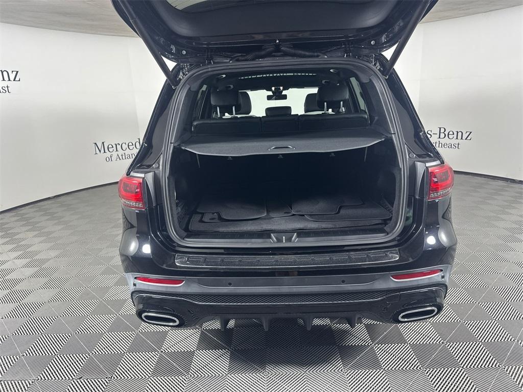 used 2021 Mercedes-Benz GLB 250 car, priced at $33,990