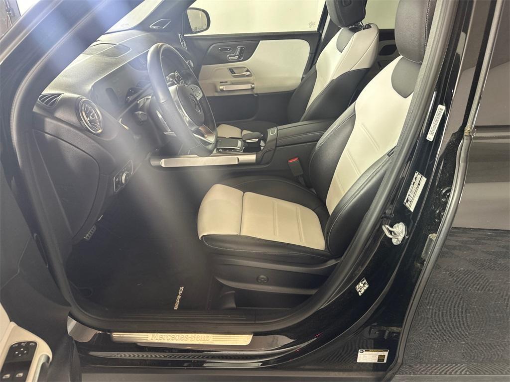 used 2021 Mercedes-Benz GLB 250 car, priced at $35,830